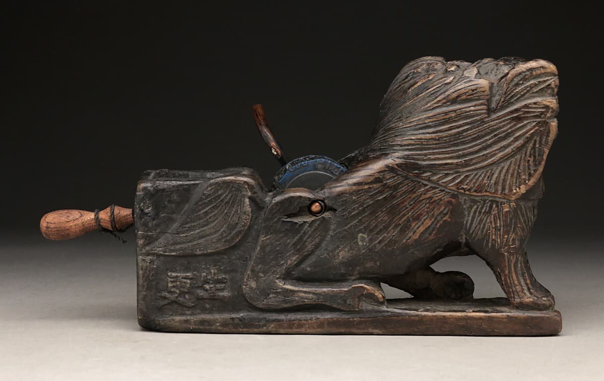 李朝 木製 獅子型 墨壺 木製墨壺 李朝木工 獅子型墨壺 李朝墨壺 李朝