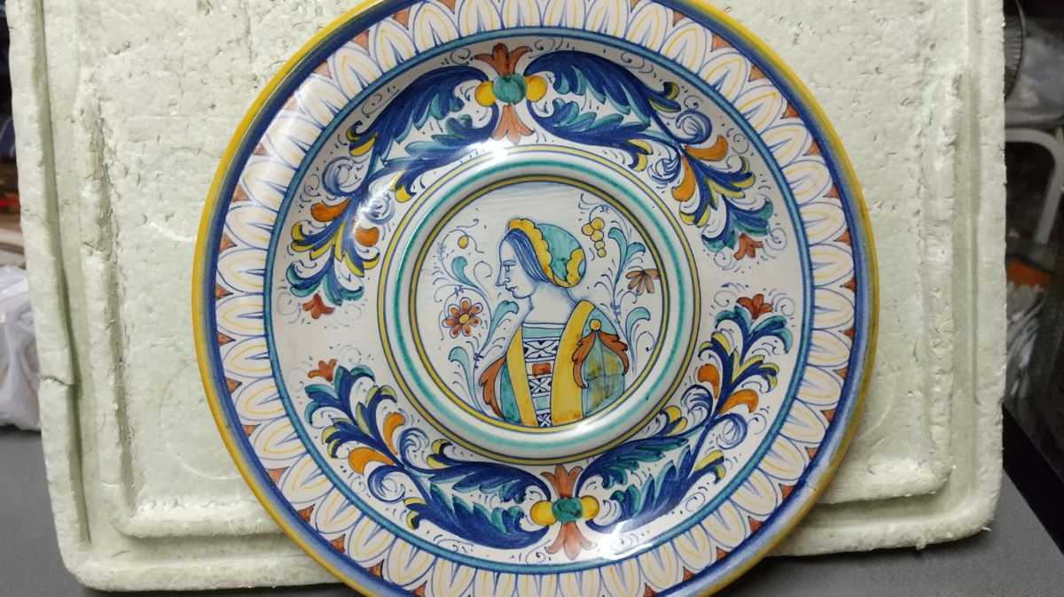 イタリア マヨルカ焼き 飾り皿 25.5cm イタリア雑貨・大皿・飾皿
