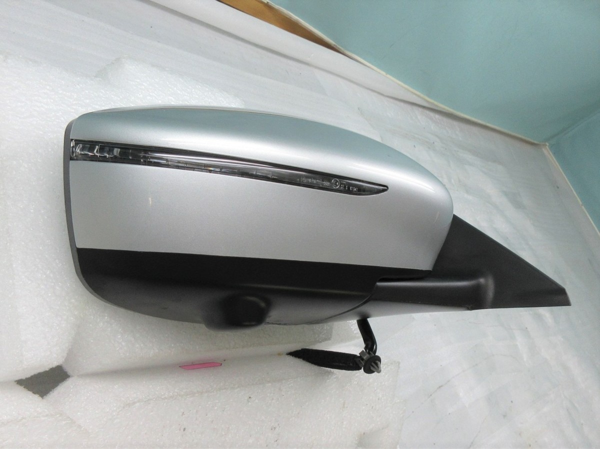 ★ P15 キックス KICKS 純正 右ドアミラー 11ピン カメラ付き 96301-5RY2A ブリリアントシルバー