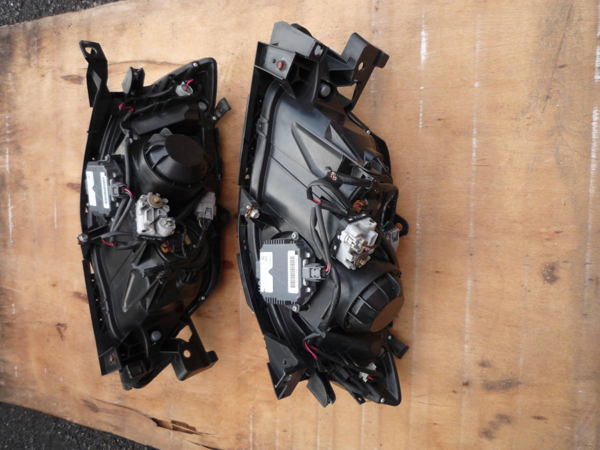 インプレッサ STI GRB WRX スバル純正 純正キセノンヘッドライト 左右 純正 GVB スバル 純正キセノンヘッドライト左右 ヘッドライト 運転席側 キセノンヘッドライト 0 公式通販