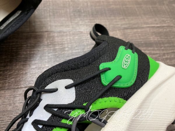 KEEN キーン UNEEK SNK ユニーク スニーク メンズ サンダル 箱有 1022378 ベアグリーン 29.5 UNEEK ユニーク SNK 新品KEEN レディース ブランド