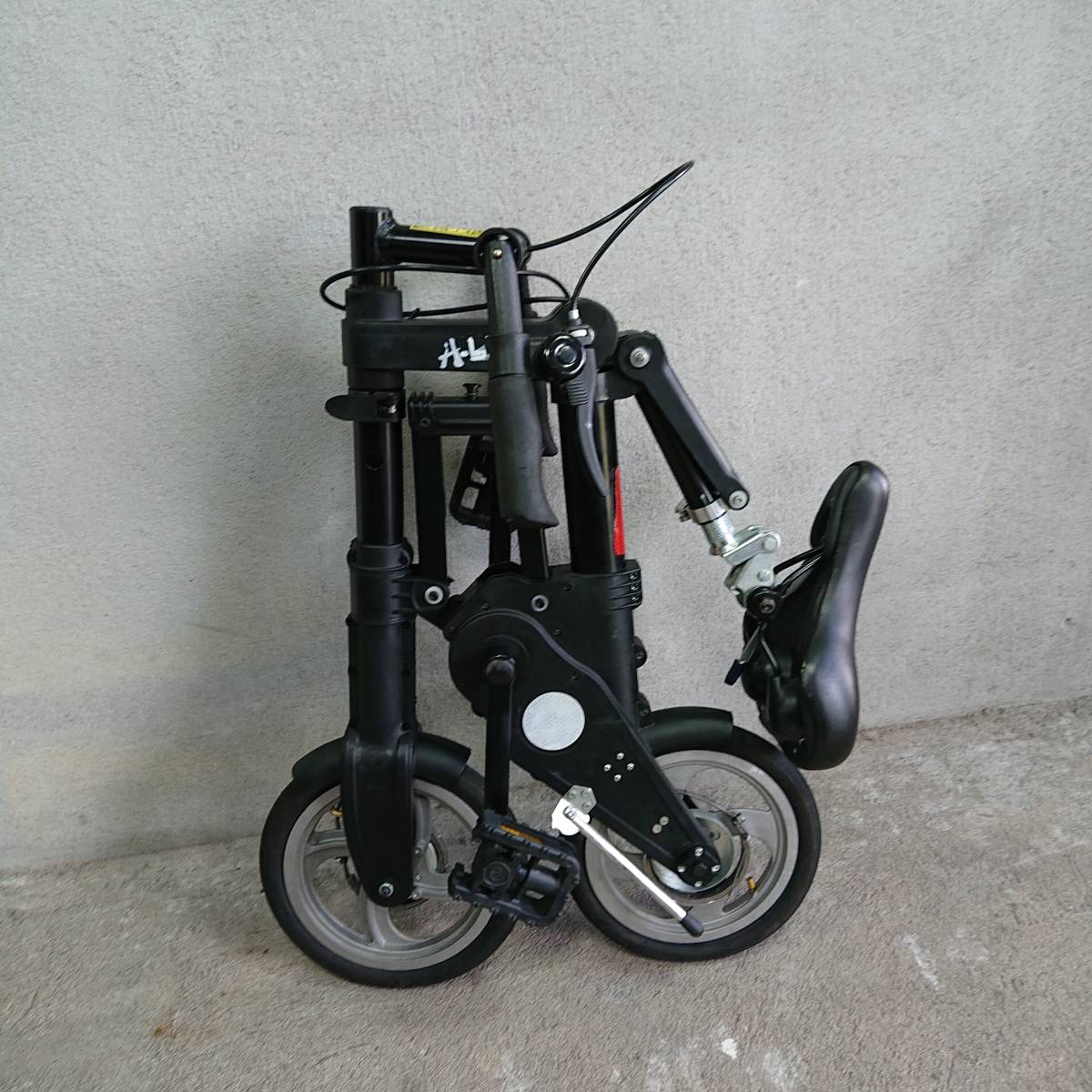 超小型A型bike 折りたたみ自転車10インチ (専用ケース付き