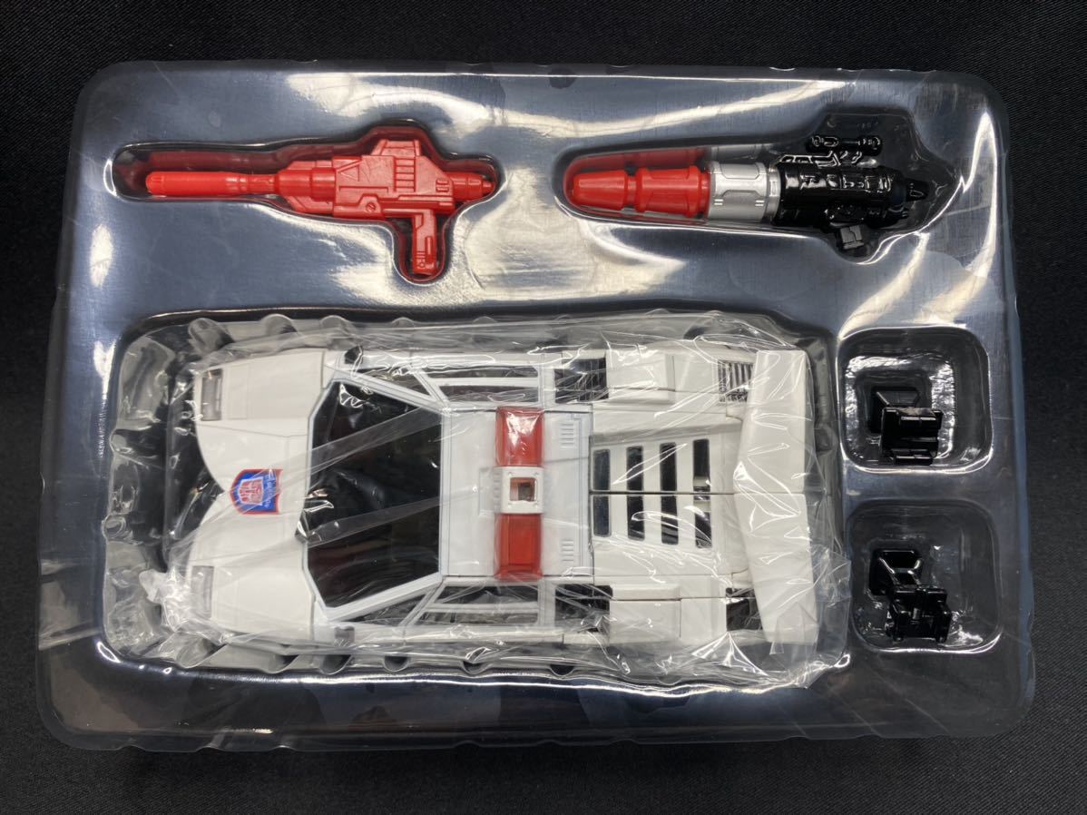 ☆タカラトミー ランボルギーニ　カウンタック　LP500S トランスフォーマー　マスターピース　サイバトロン/警察官　クランプダウン☆_3