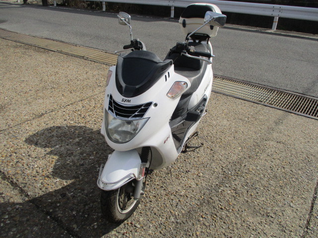 SYM RV125efi 実動車 草加市 インジェクション車