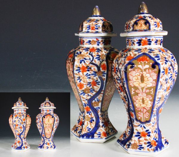 時代 古伊万里 色絵金彩花籠絵付面取沈香壷 一対 高さ19cm 飾り壺 置物