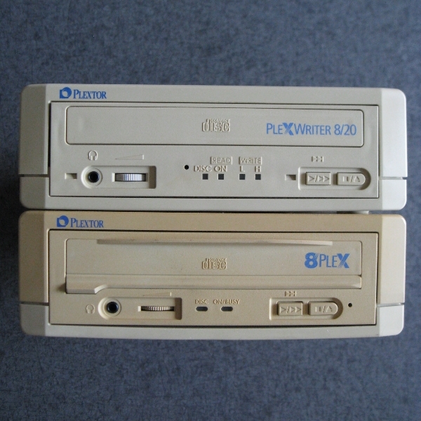 PLEXTOR PX-R820Ti CD-Rドライブ Plextor プレクスター CD-R