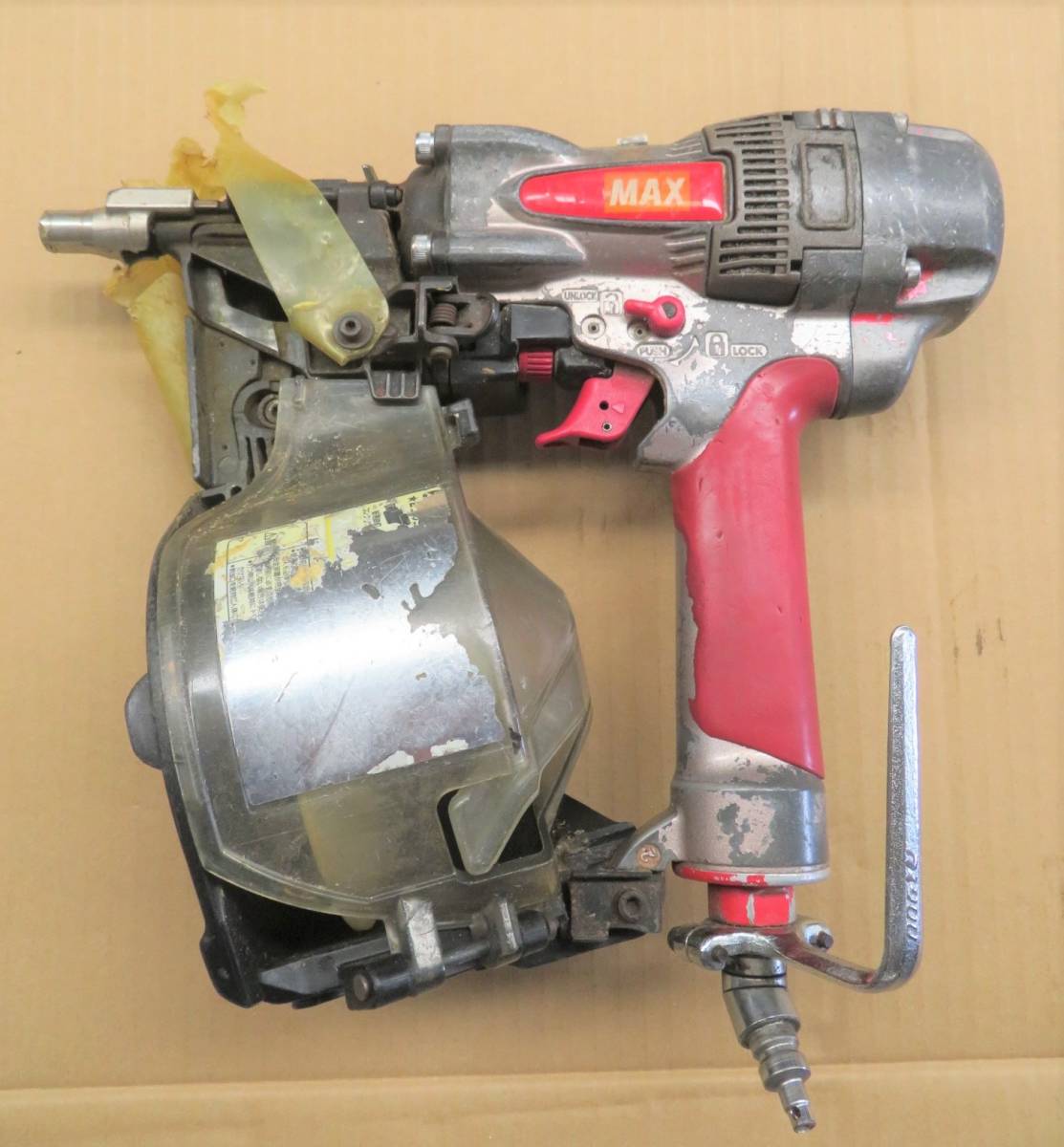 イ－715 ジャンク 部品取り MAX/マックス 釘打ち機 ネイラまとめて4台 電動