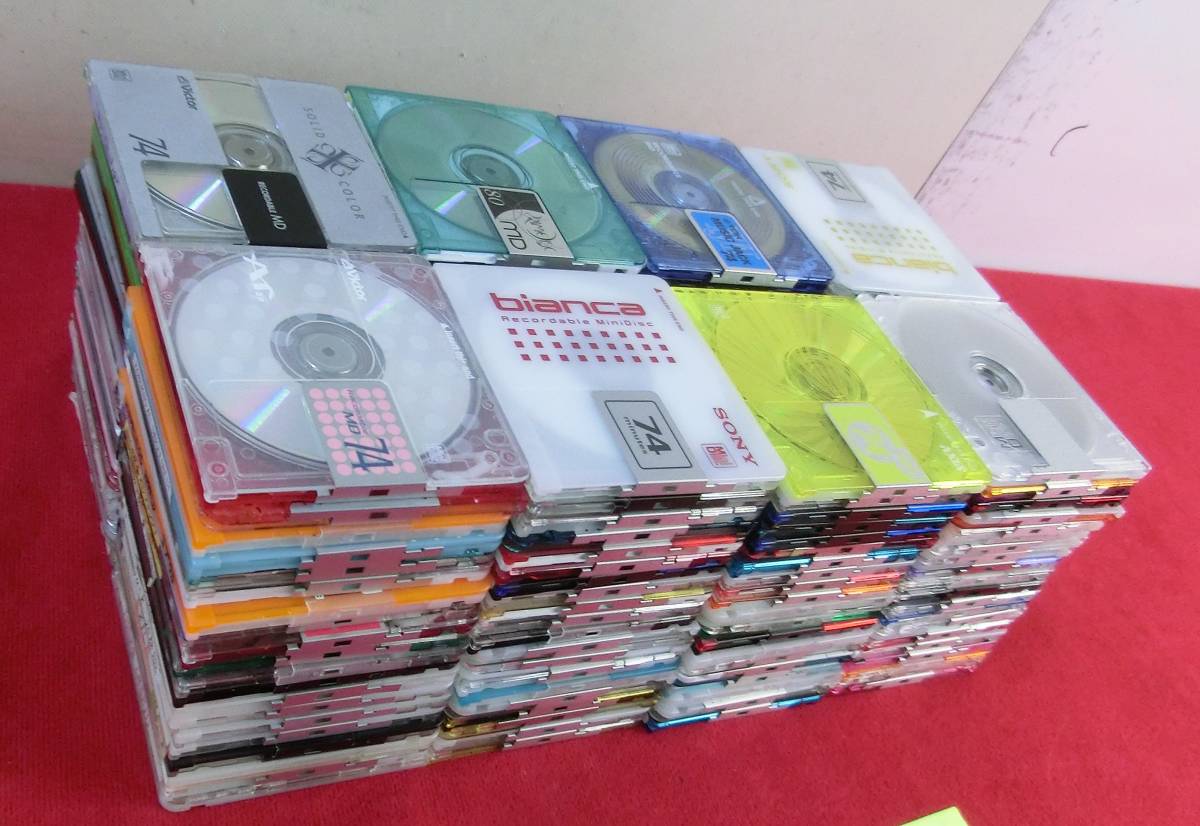 (0906-214)MDディスク TDK・SONY・Victor・AXIA・maxwell～等　まとめて　160枚　中古　ジャンク　＊ケース無　 SONY Victor TDK of Lot 初期化済