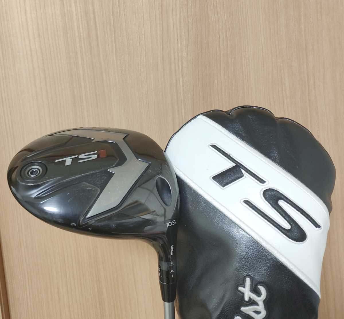格安，HOT TS1 ドライバー 純正カーボン S ヘッドカバー付(フレックス S)｜売買されたオークション情報、yahooの商品情報をアーカイブ公開 - オークファン 男性右きき用