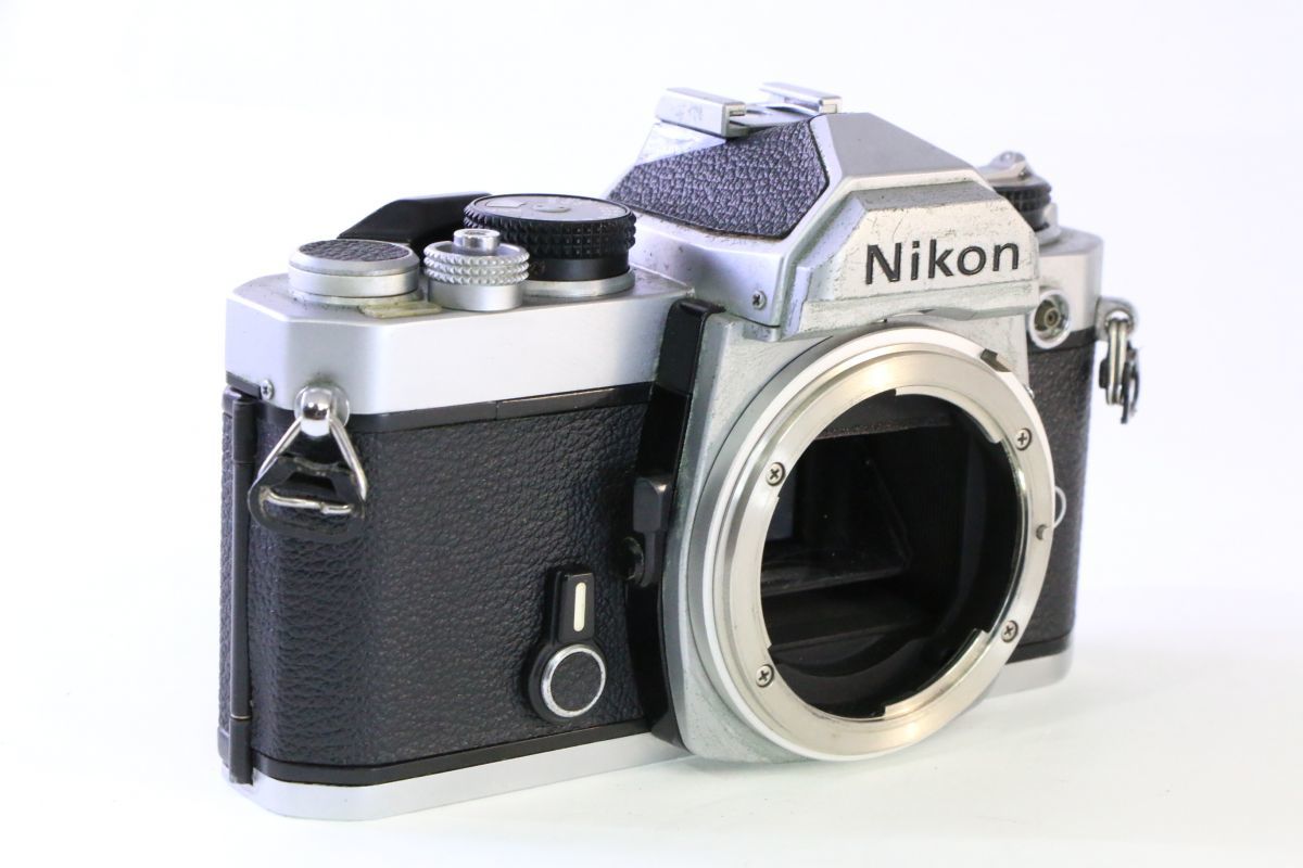 実用☆ニコン Nikon FM ボディ☆シャッター全速・露出計完動☆9612 同