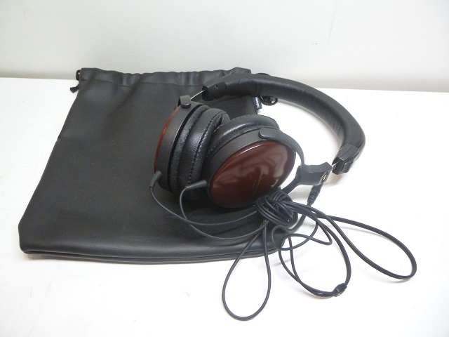 大得価，送料無料 〓audio-technica EARSUIT オーディオテクニカ 密閉型ヘッドホン ポータブル ATH-ESW9 &xi;(オーディオテクニカ)｜売買されたオークション情報、yahooの商品情報をアーカイブ公開 - オークファン オーディオテクニカ