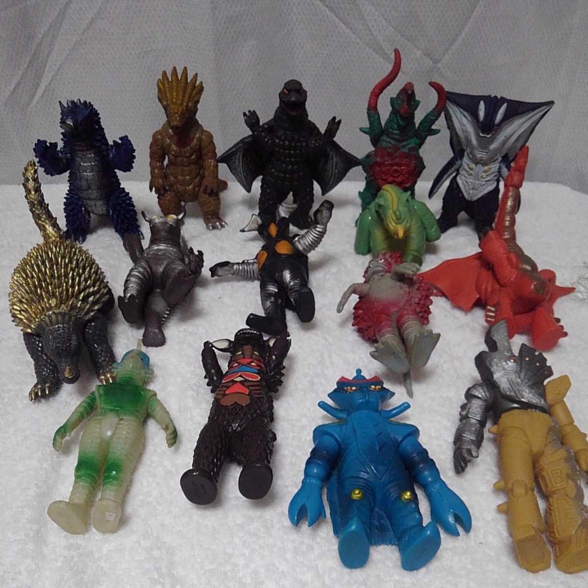 ウルトラ怪獣JAPAN製、ソフビフィギュア15体セット ソフビ 15体