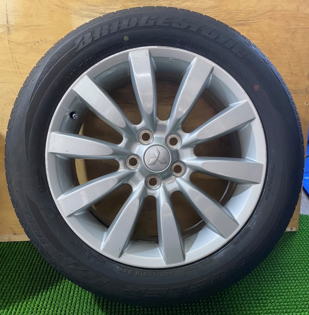 225/55R18 BRIDGESTONE【2020年】(MITSUBISHI 純正) 18X7JJ ET46 5H