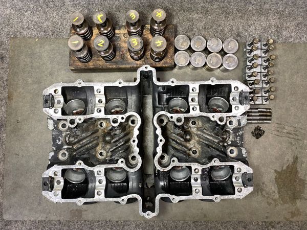 GPZ400F シリンダー カワサキ KK-97 ZX400A GPZ 純正 ヘッド バルブ