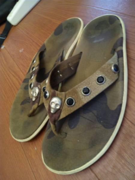 ISLAND PRO オニキススカル付 カモ サンダル スタッズ