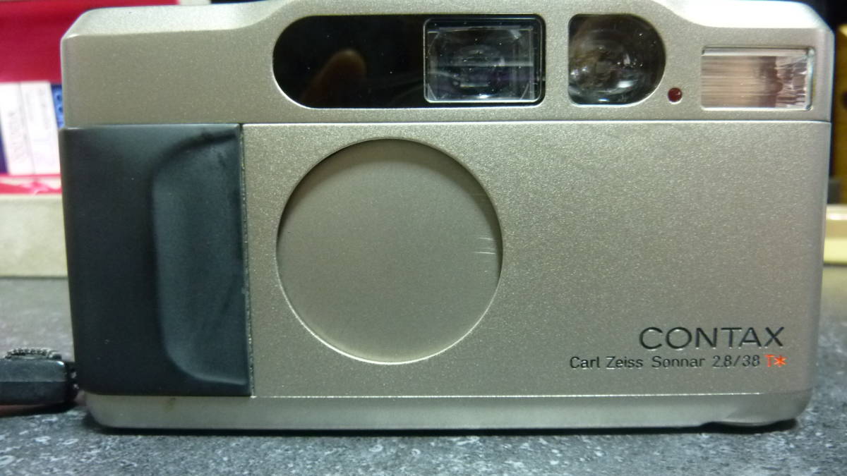 ジャンク】CONTAX T2 チタンシルバー（不具合あり・データバック付