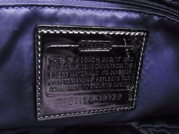 1円 □美品□ COACH コーチ 18136 シグネチャー キャンバス ワン