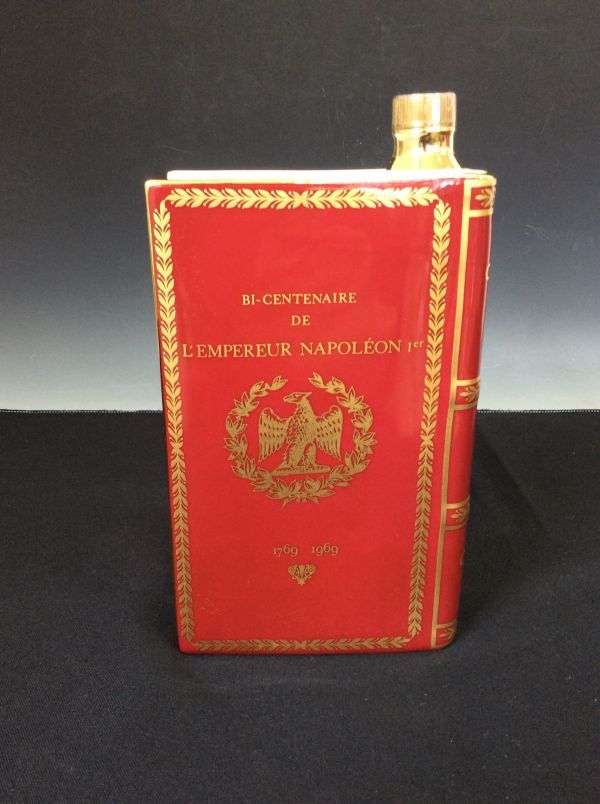 永久定番 未開栓 古酒 CAMUS NAPOLEON 赤陶器 替栓付き 箱縦25cm 横15cm カミュ ナポレオン ブック 赤 アルコール ブランデー コニャック 管41370304