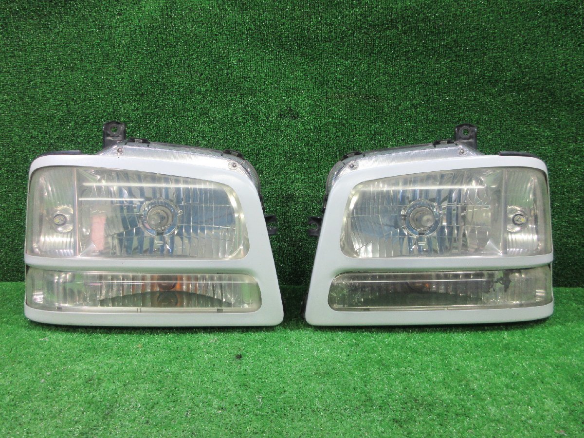 スズキ エブリィ DA62W 左右 ハロゲンヘッドライト KOITO 100-32673
