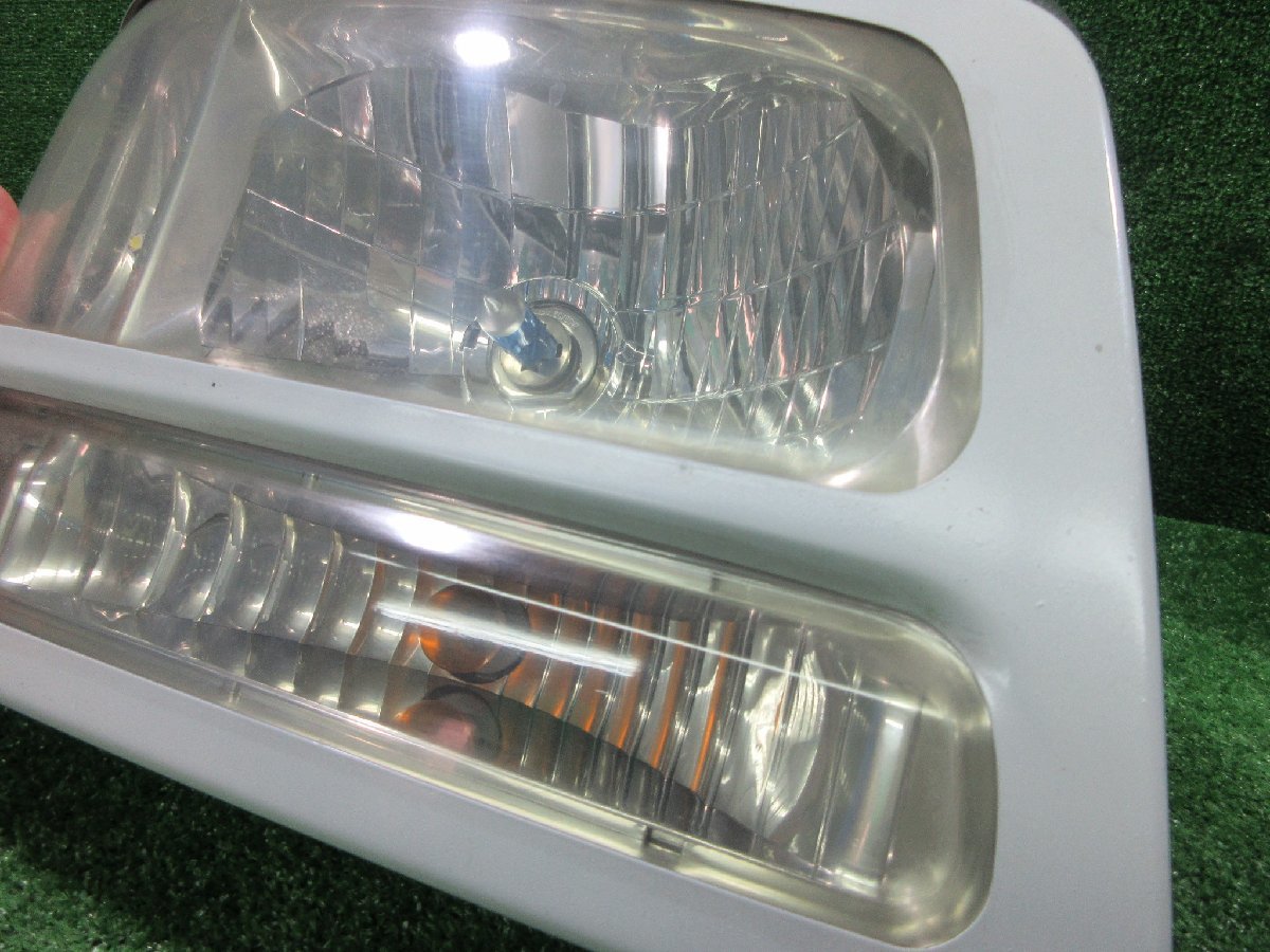 スズキ エブリィ DA62W 左右 ハロゲンヘッドライト KOITO 100-32673