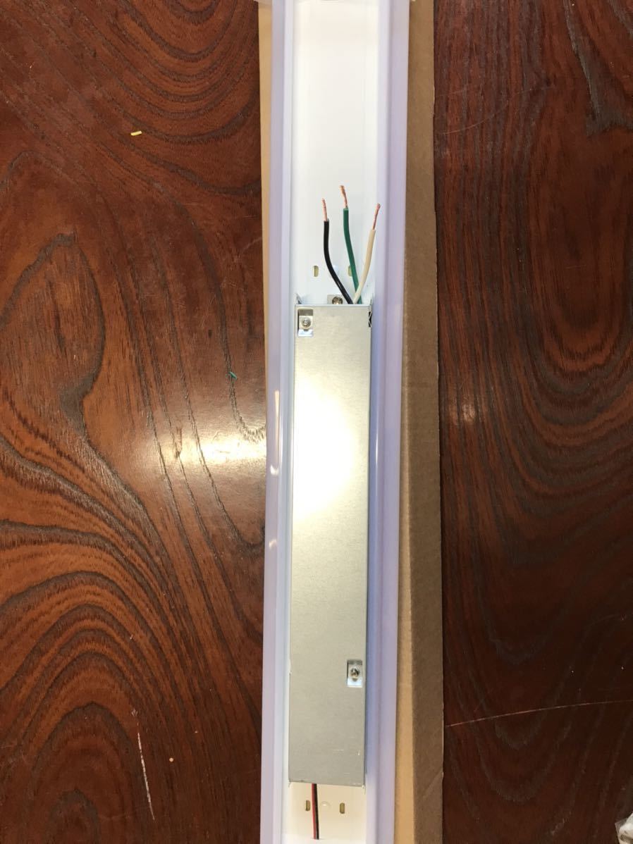 LED蛍光灯 直管 10W形 | 10形 全工事不要 工事不要 10本セット 10W型 LED直管 Livtec 10w形 昼光色 直管蛍光灯 led蛍光灯 7の通販｜LED直管・丸