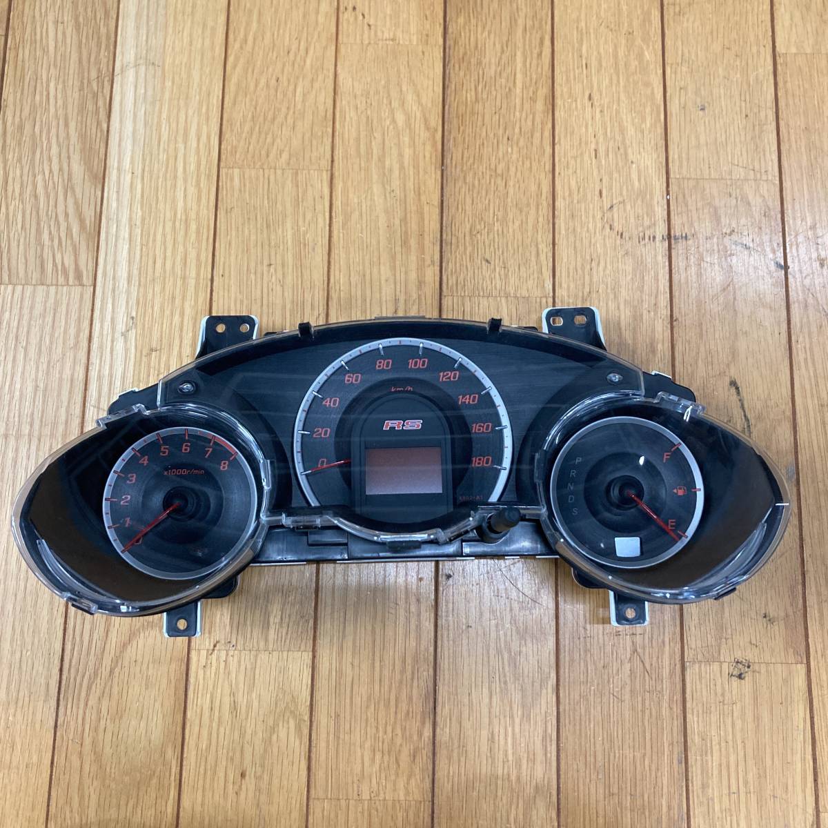 ホンダ フィットRS(GE8) 純正 スピードメーター オートマチック用