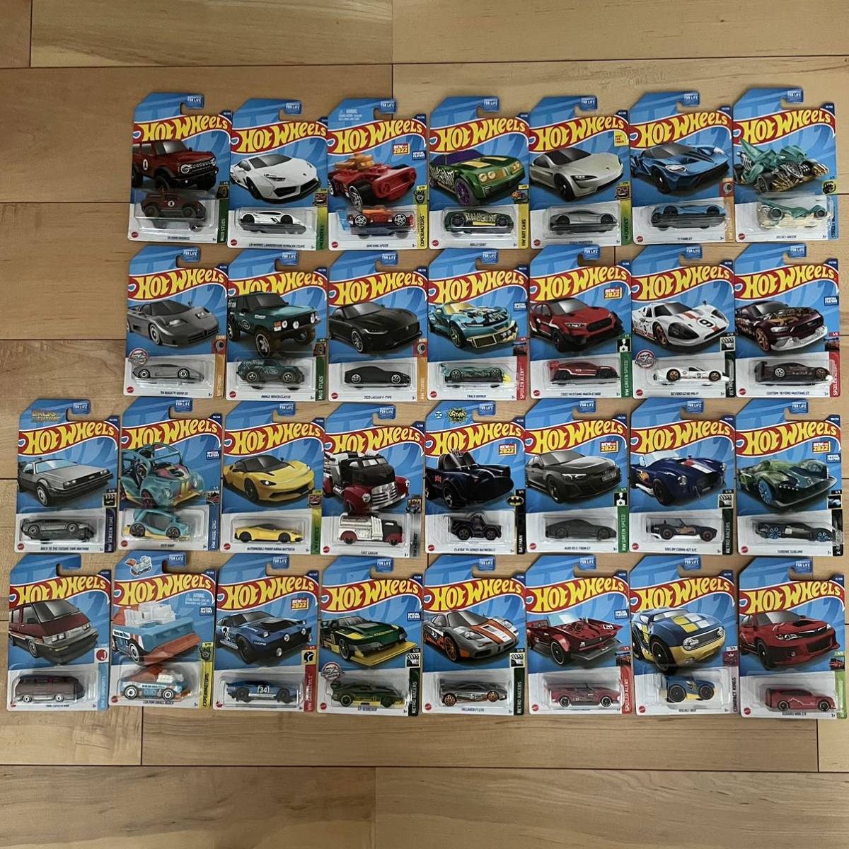 Hot Wheels ミニカーセット 33台　まとめ売り 30台 ホットウィール Hot Wheels まとめ売り USカード 2022 J アソート