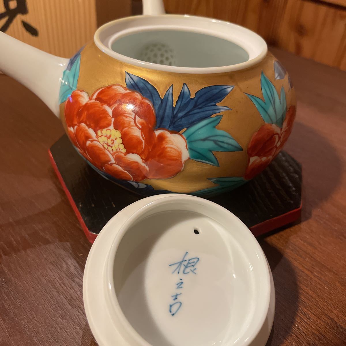 AZ 根之吉窯 5月 牡丹 有田焼 急須 骨董 希少 レア日本文化 陶磁器 