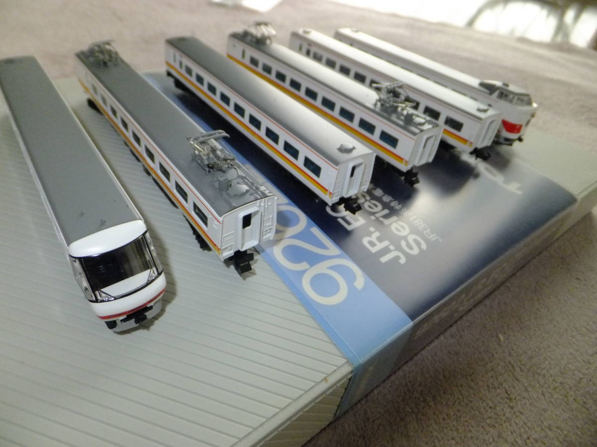 92622トミックスJR 381系特急電車（スーパーくろしお）6輌編成