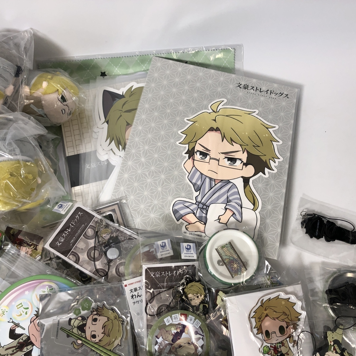 文豪ストレイドッグス 文スト グッズ アクスタ 缶バッジ キーホルダー