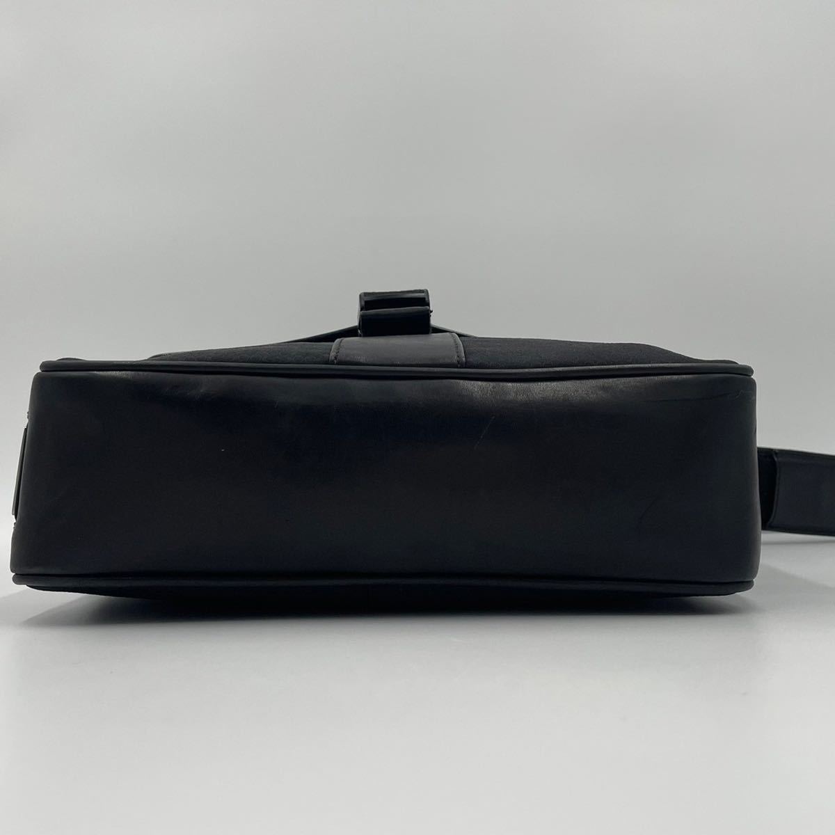 1円 【定価10万級】 コーチ coach サコッシュ ショルダーバッグ ビジネスバッグ ブラック 黒 メンズ レディース キャンバス シグネチャー コーチ ショルダーバッグ 1円 ビジネス レザー [未使用級]