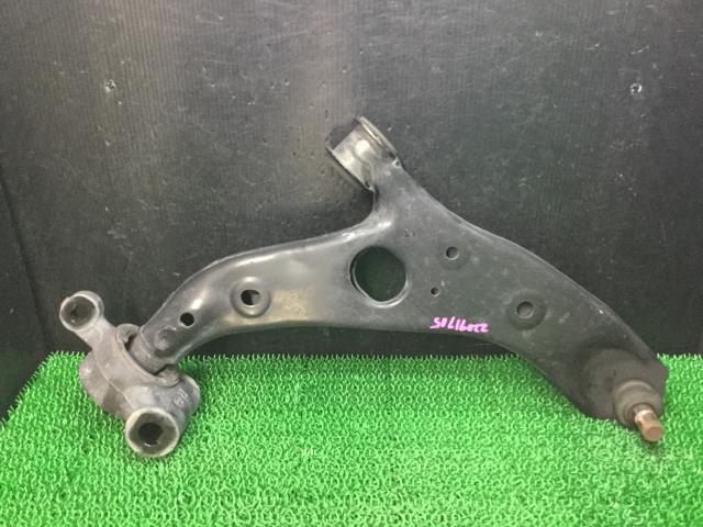 アテンザ LDA-GJ2FP 右Fロアアーム 41V GHP9-34-300K アテンザ LDA