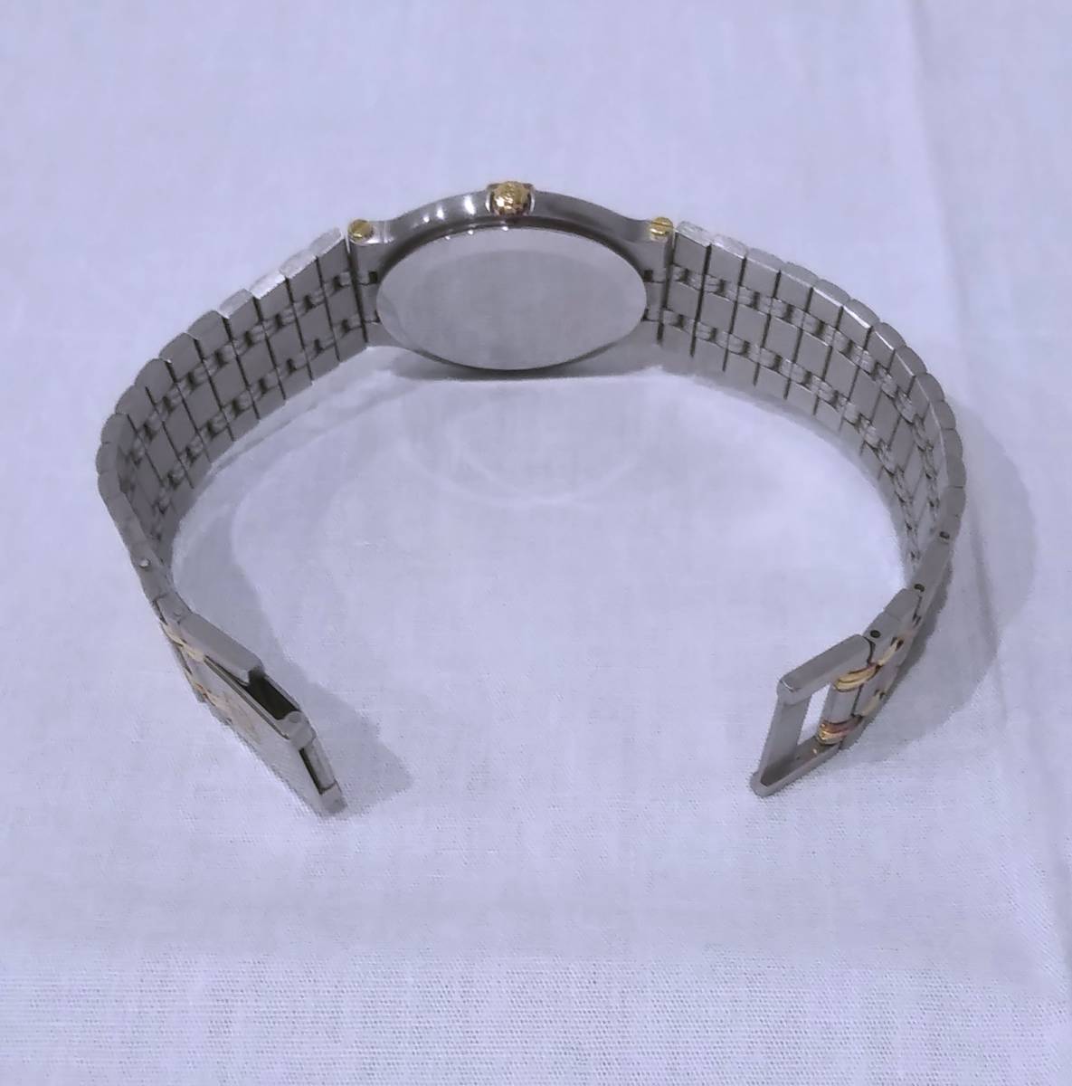 1円スタート！】GUCCI グッチ メンズ 腕時計 時計 9000M ステンレス