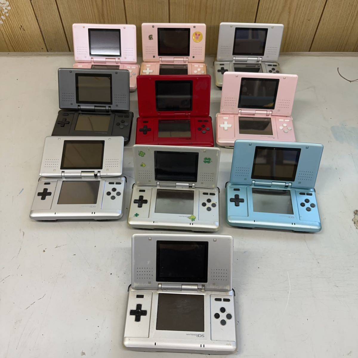 ジャンク(動作未確認). ニンテンドーDS 故障品・破損品 計10台セット