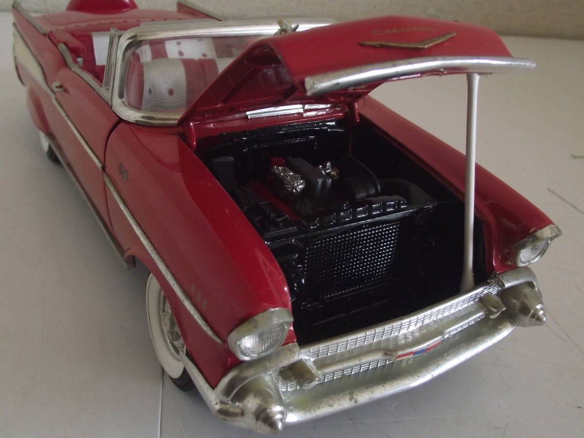 ERTLアーテル⁄'57 Chevyシボレー BelAirベルエア 1⁄18 絶