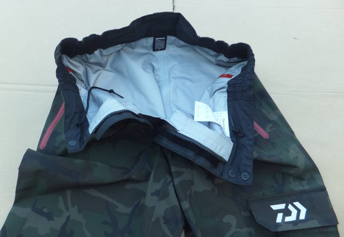 フィッシング 美品 Daiwa ダイワ レインマックス 迷彩レインジャケット