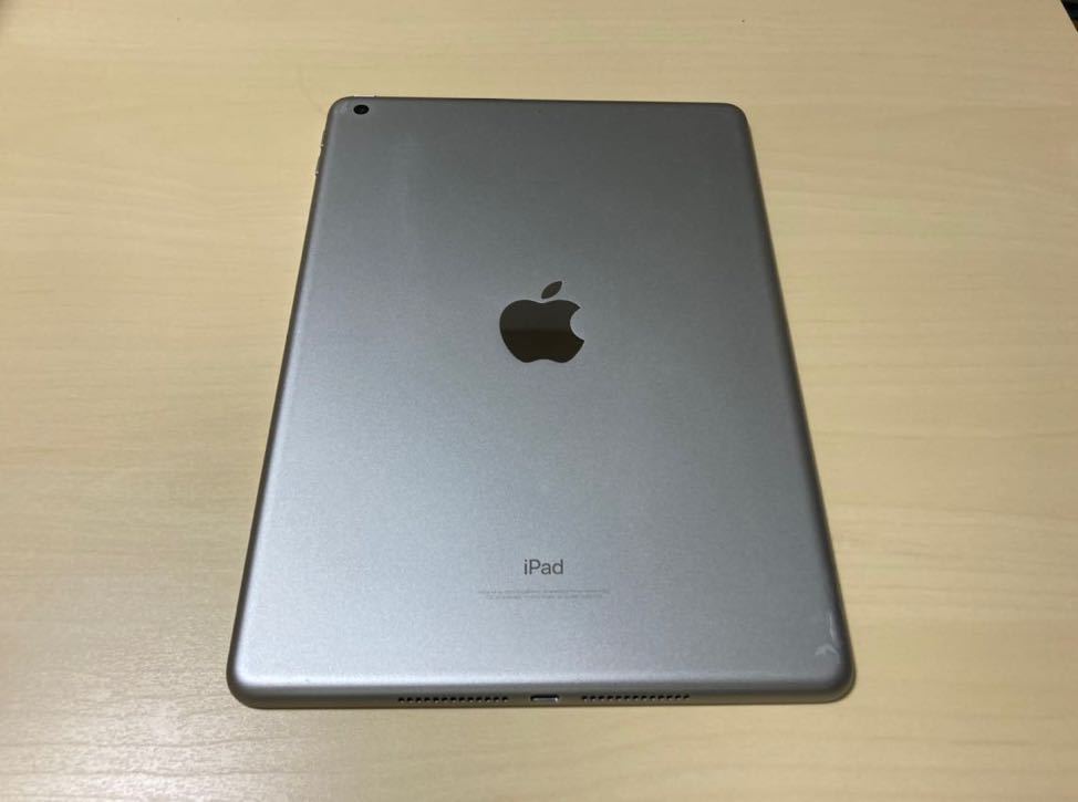 ジャンク Apple iPad 第5世代 A1822 Wi-Fiモデル 128GB 9.7インチ