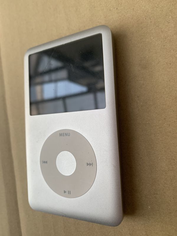 9B58　iPod　Classic　クラシック　A1238　80GB　STACIA　通電　ジャンク　アイポッド　アップル　Apple　音楽　平成　当時物　レア　希少