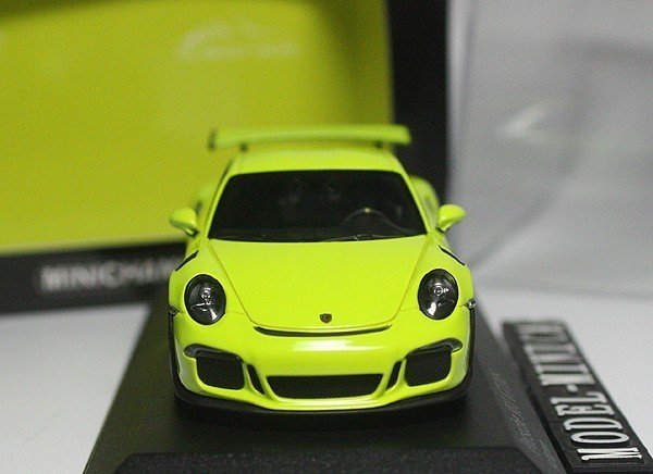 △絶版！最後！PMA 1/43 ポルシェ Porsche 911（991）GT3 RS Acidgreen