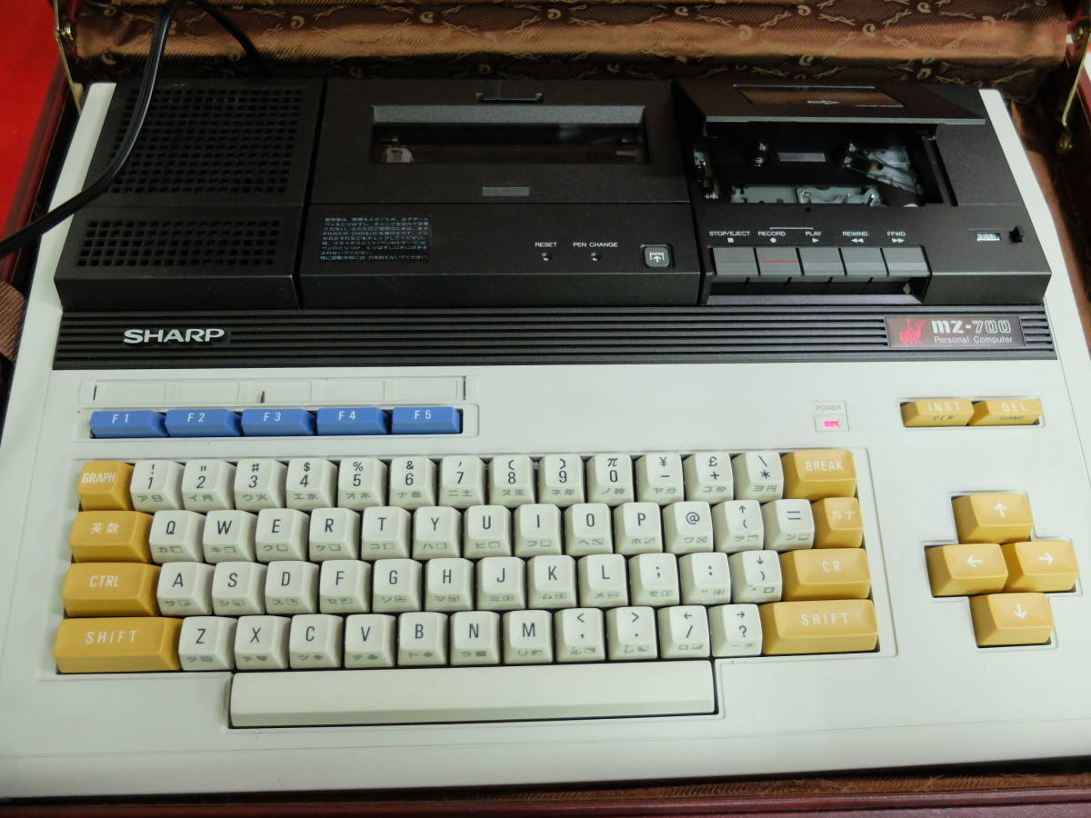 昭和レトロ 当時物 SHARP シャープ MZ-700 MZ-731 パーソナル