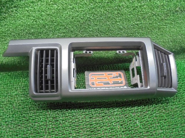  3EJ2539CG43右 ホンダ ステップワゴン RK1/RK2 純正センターオーディオパネル(ホンダ用)｜売買されたオークション情報、yahooの商品情報をアーカイブ公開 - オークファン ホンダ用