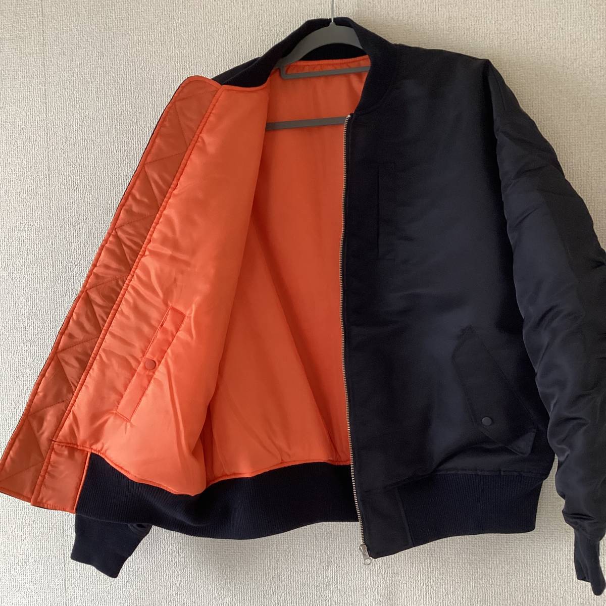 RVCA　ルーカ　MA-1　ジャケット　メンズ　USサイズM　日本サイズL　新品未使用　正規品　送料無料　ルカ　黒　ブラック　希少　人気