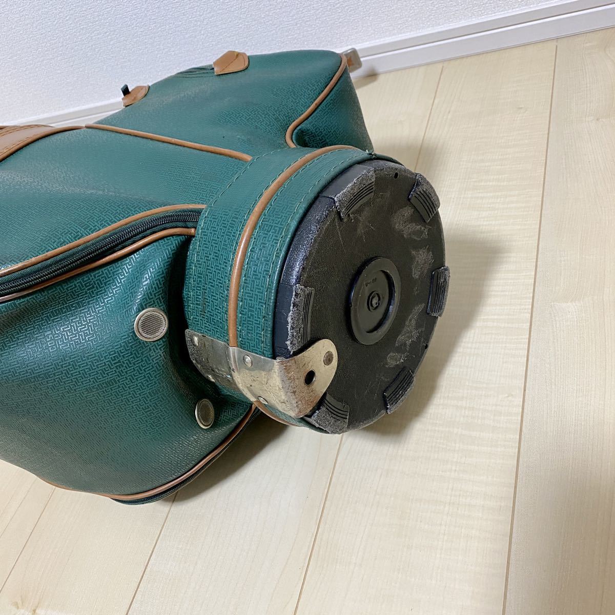 ラコステ (LACOSTE) キャディバッグ 希少品 ロゴ総柄 ゴルフバッグ