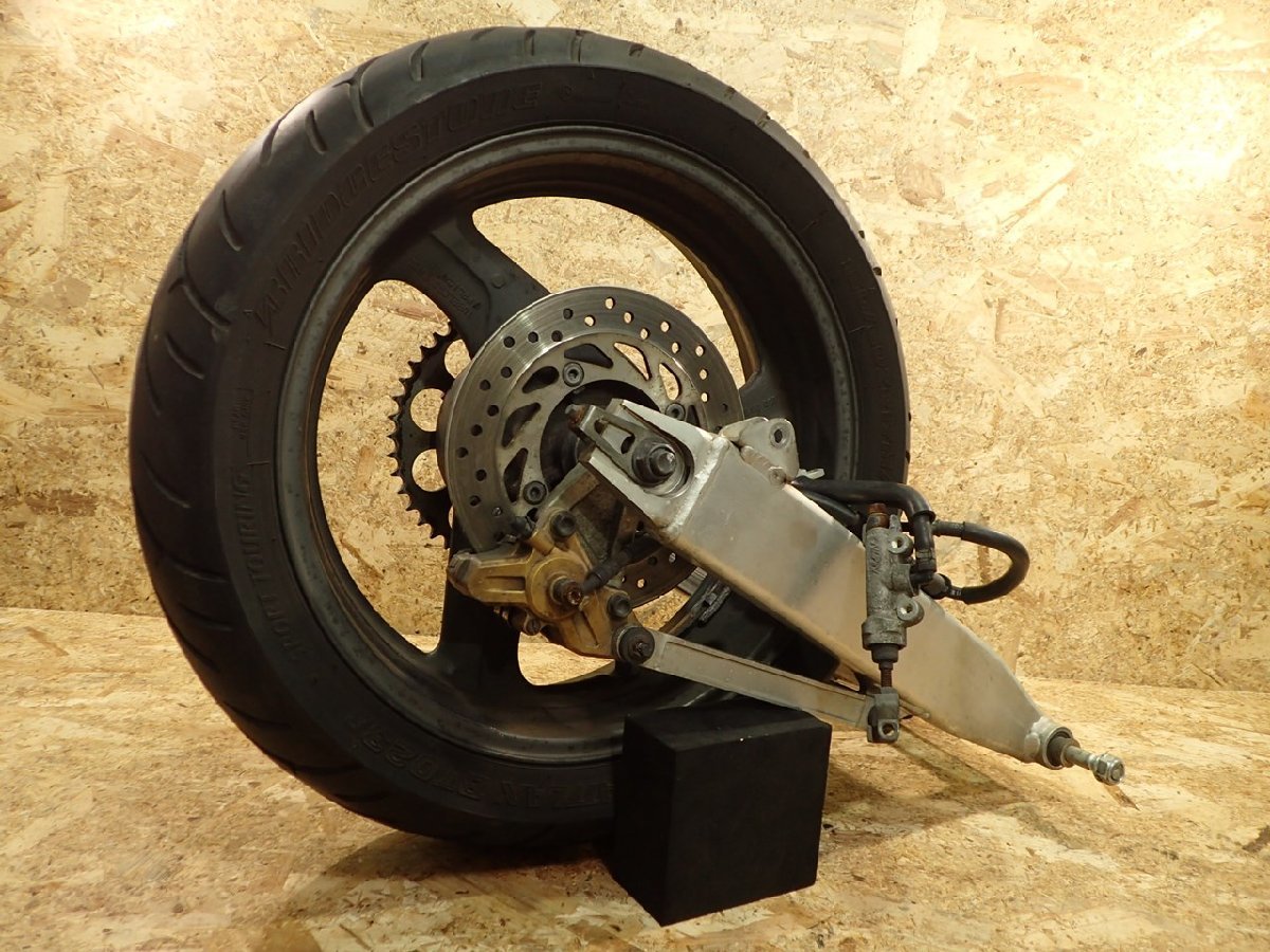 送料Lサイズ】HONDA NC39-1033*** CB400SF VTEC2 リアホイール