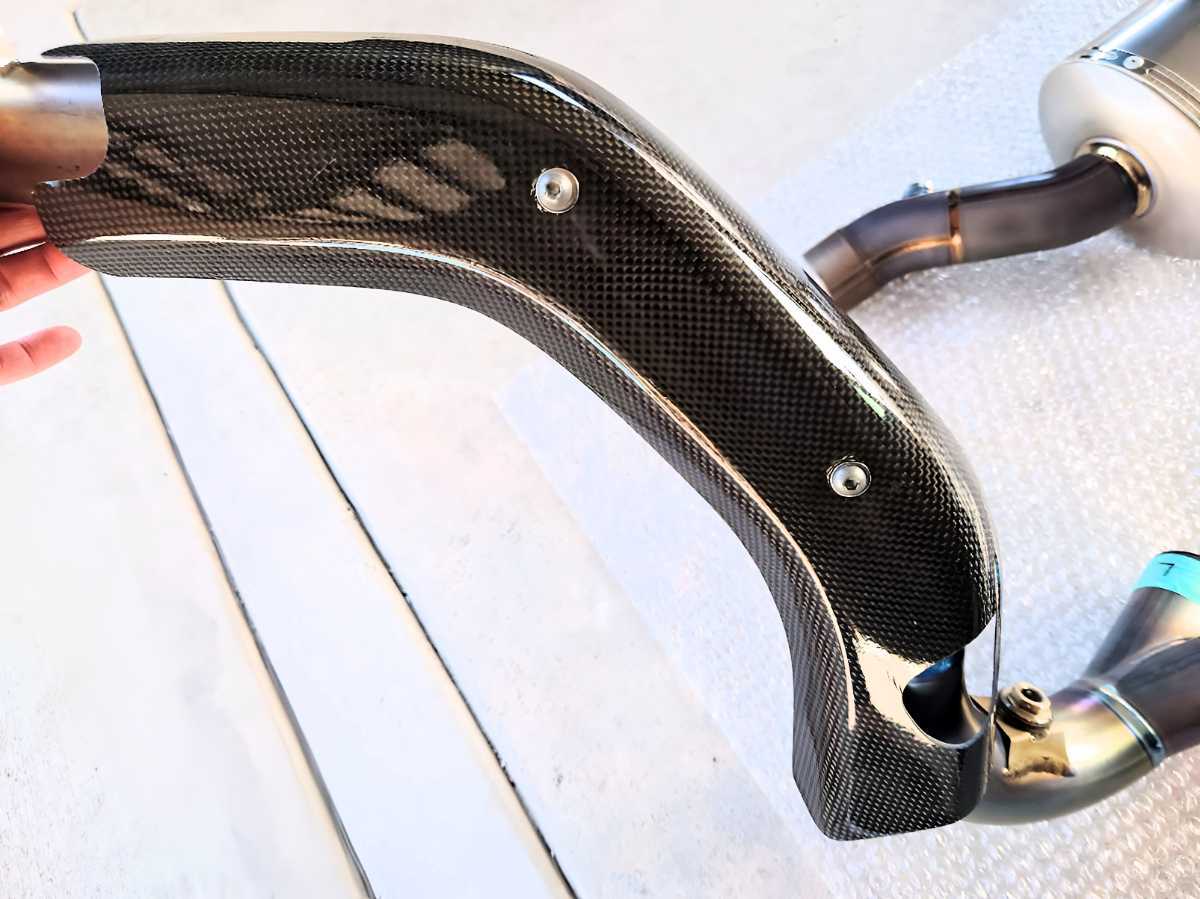 希少 絶版 CBR1000RR SC57 TSR フルエキゾースト チタン レーシング