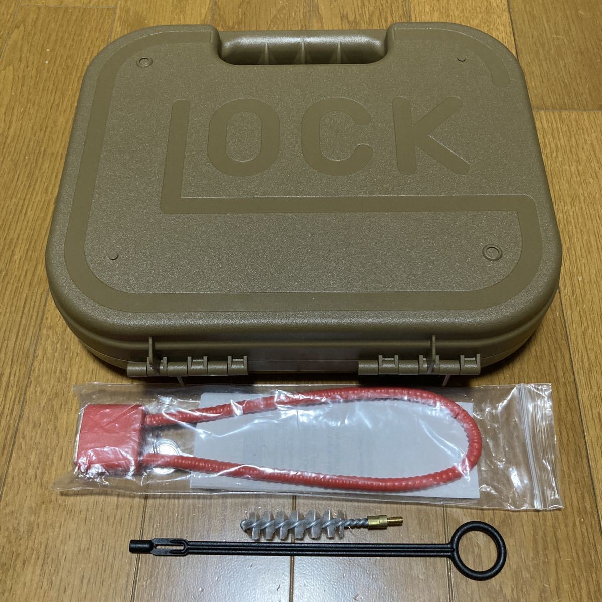GLOCK グロック実銃用ケース クリーニングロッド、クリーニングブラシ