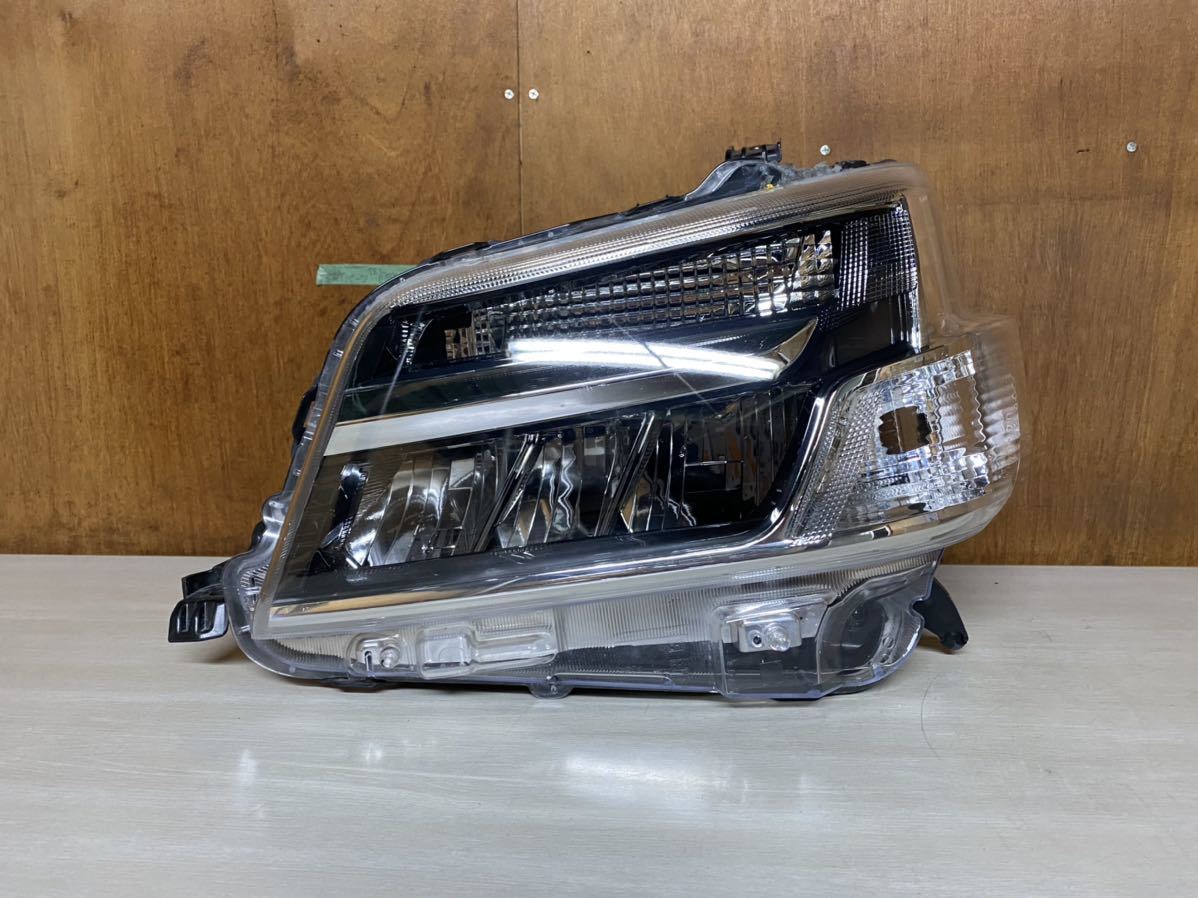 ダイハツ ハイゼット S321 後期 LEDヘッドライト 左側 81150-B5170