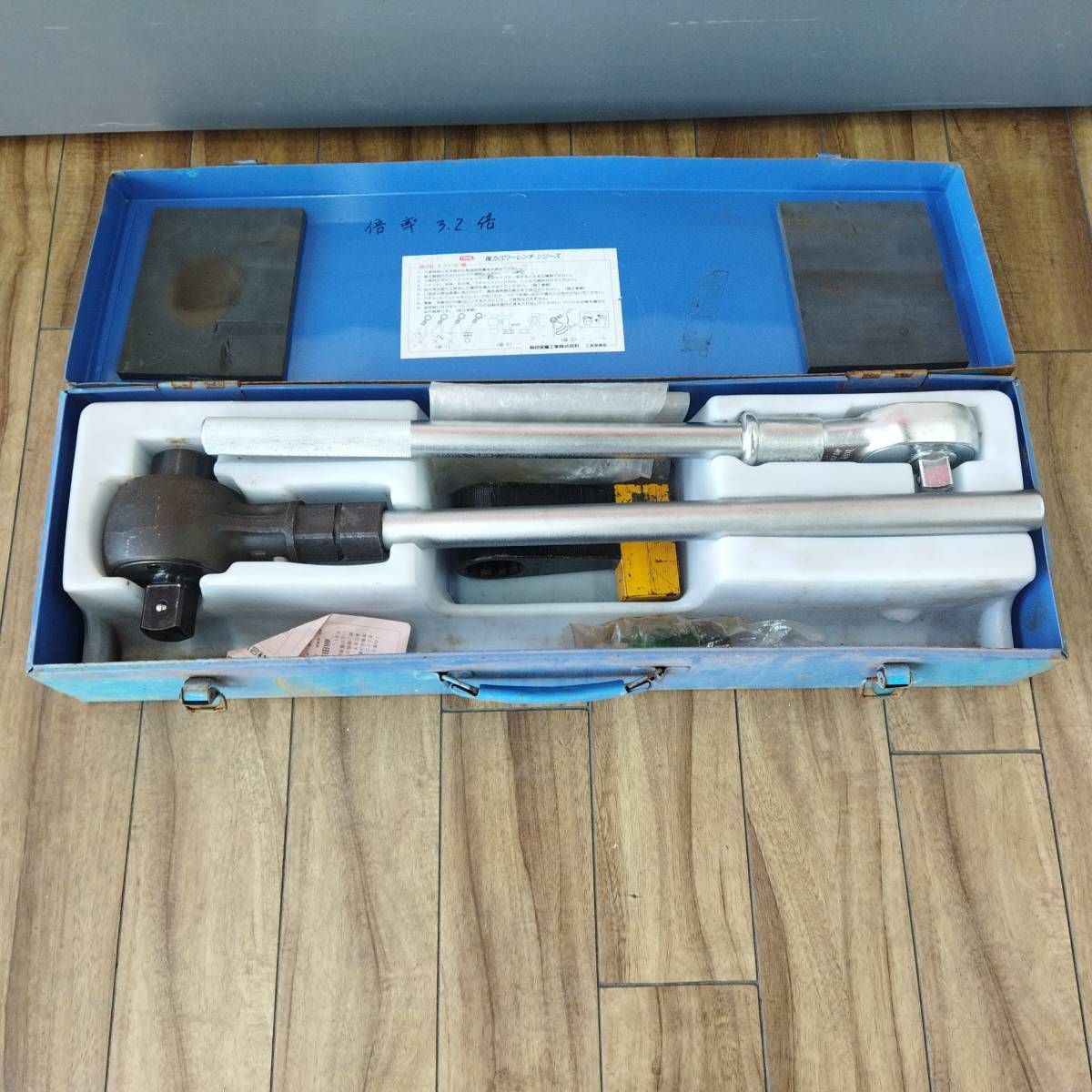 安い，100%新品 TONE 8-300N パワーレンチ 3116/工具宮竹店(スパナ、レンチ)｜売買されたオークション情報、yahooの商品情報をアーカイブ公開 - オークファン その他