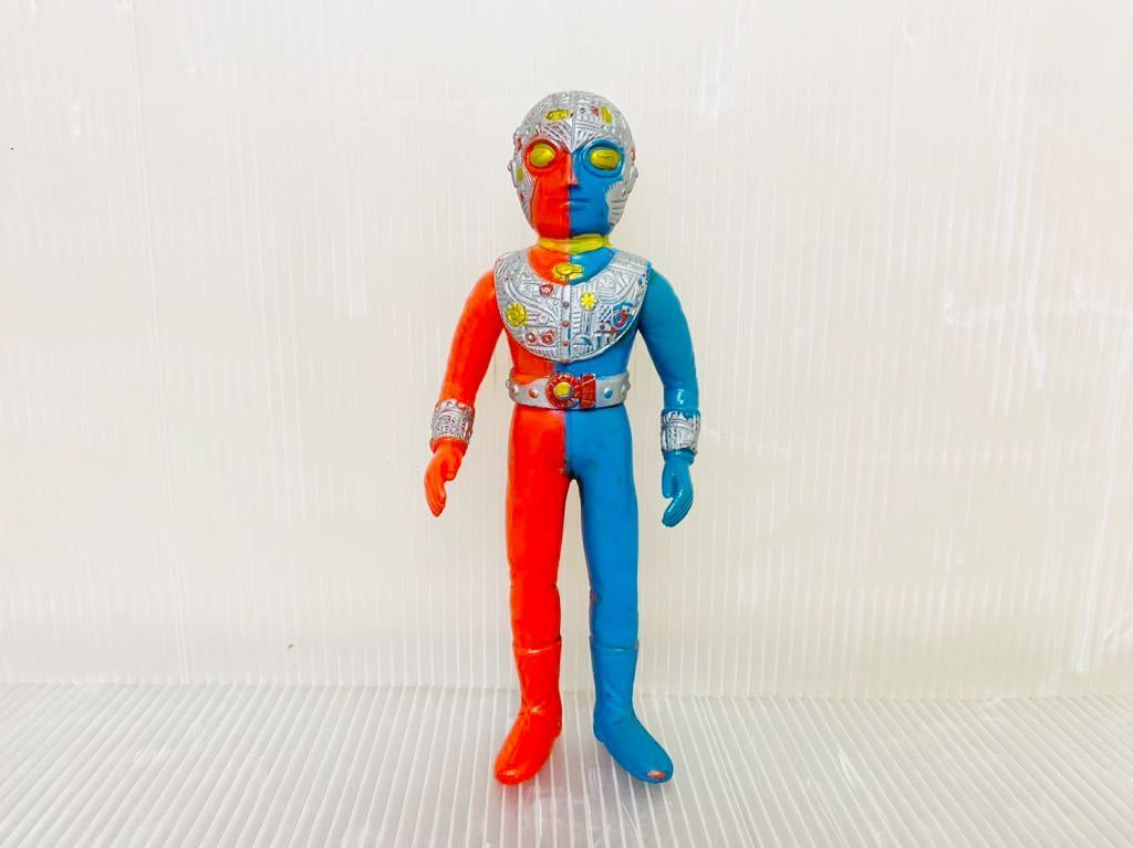  ポピー ソフビ キカイダー01 フィギュア 高さ約14cm 当時物 昭和レトロ 石森プロ NET 光 レア(ソフビ)｜売買されたオークション情報、yahooの商品情報をアーカイブ公開 - オークファン ソフビ