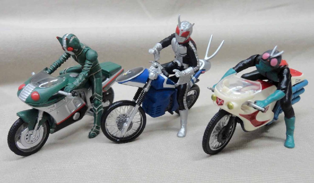 ライダーマシンクロニクル 8種セット 仮面ライダー バイク V3 ライダー 